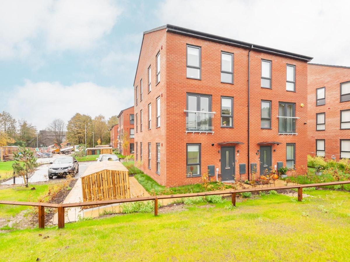 Vila Pass The Keys Horsforth Haven - Brand New Townhouse With Balcony Leeds  Exteriér fotografie